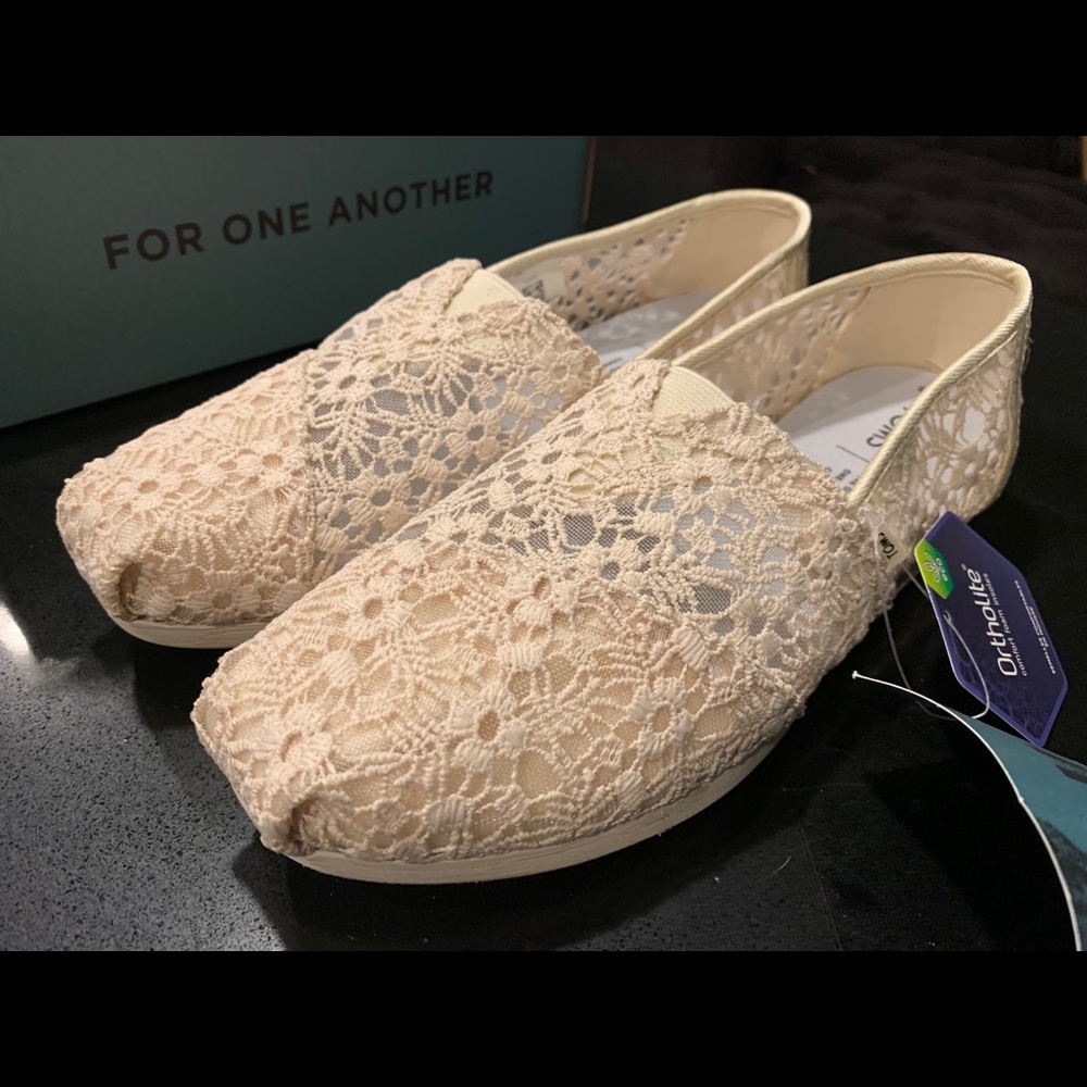 TOMS